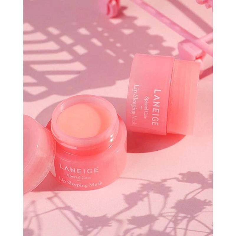 Laneige Mini Lip Sleeping Mask Intense Hydration with Vitamin C, Berry Fruit Complex, and Shea Butter, 5g