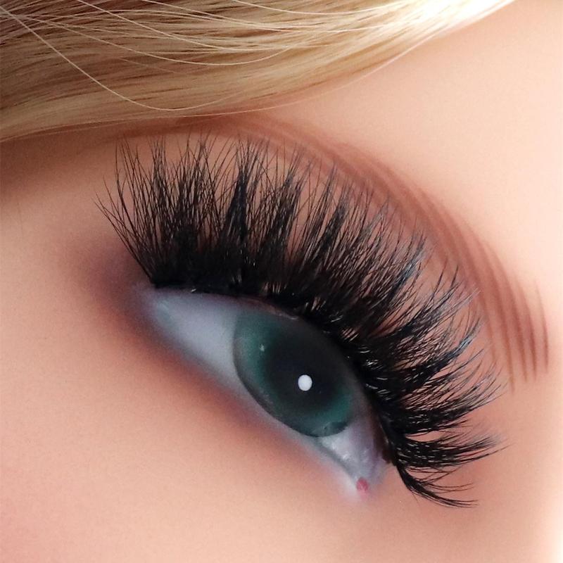 Long Fluffy False Strip Lashes, 1 Pair Wispy Cat-Eye Look Faux Eyelashes, Natural Look Eyelash Extensions, Volumized Eyelashes