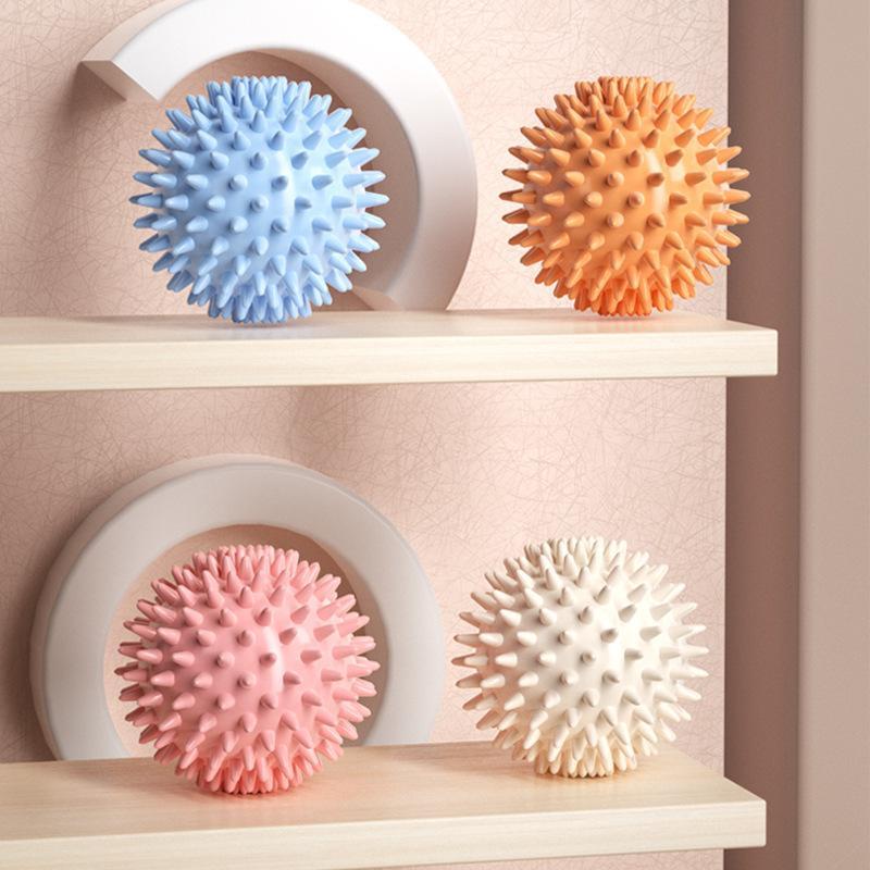 Random Color Hard Spiky Ball, 1 Count Muscle Relaxation Massage Ball for Foot & Back, Sports Massage Accessories for Home Gym